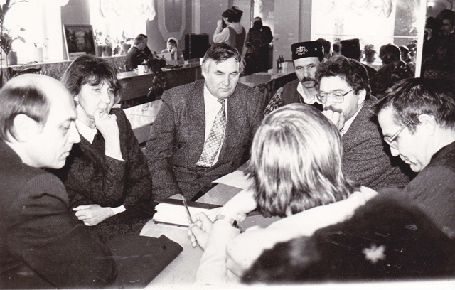 Заседание исполкома ВКТ в Камышле. 1997 г.