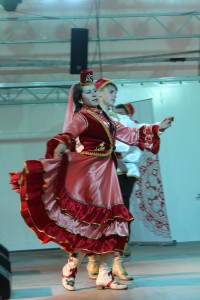 Ученица школы "Яктылык" г.самара Эльмира Мазитова на форуме.