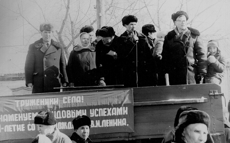 Выступление с грузовика, с. Камышла, 8 марта 1970 года