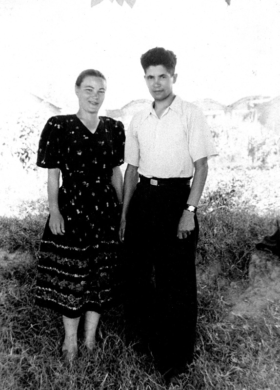 С супругой, г. Ташкент, 1953 год