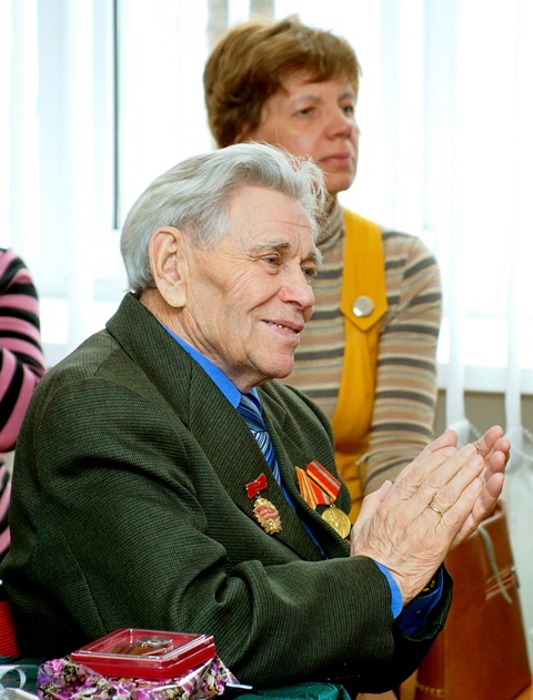 Мансур Бахтгареевич - отец Мухамегареева В.М., 2015 год