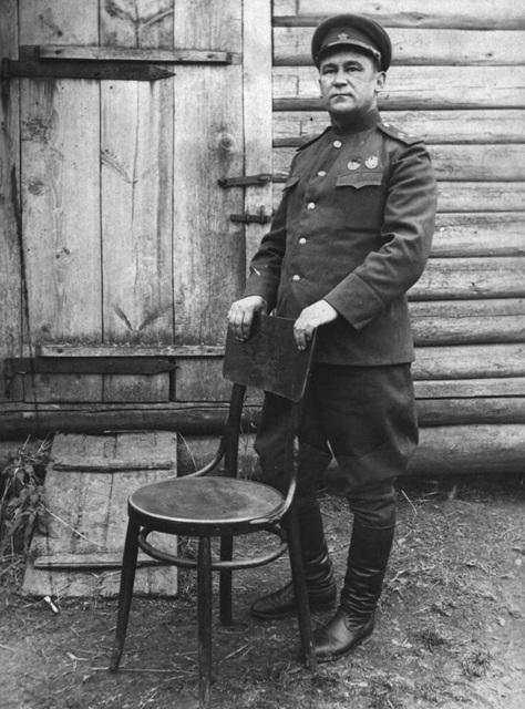 Полковник Булатов Ф.Г., заместитель командира 21-й дивизии, 1942 год
