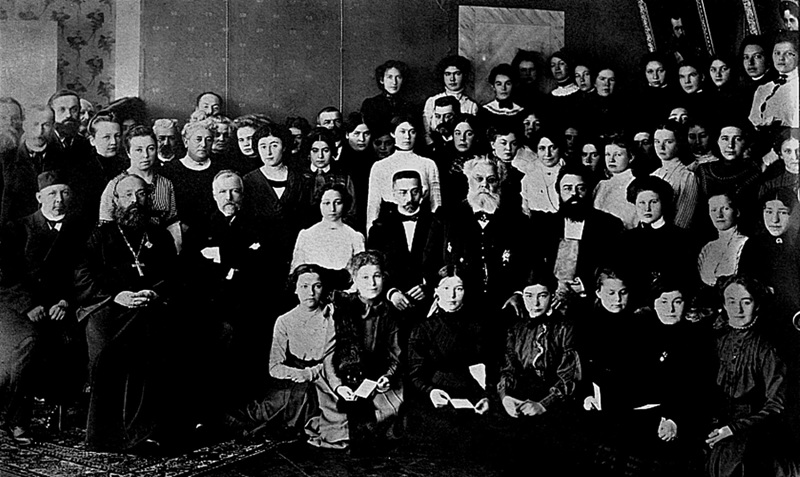 В день открытия Сибирских высших женских курсов, Томск, 1910 год