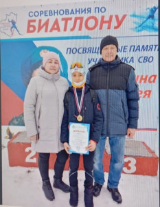 ZHGCZv4FDLc