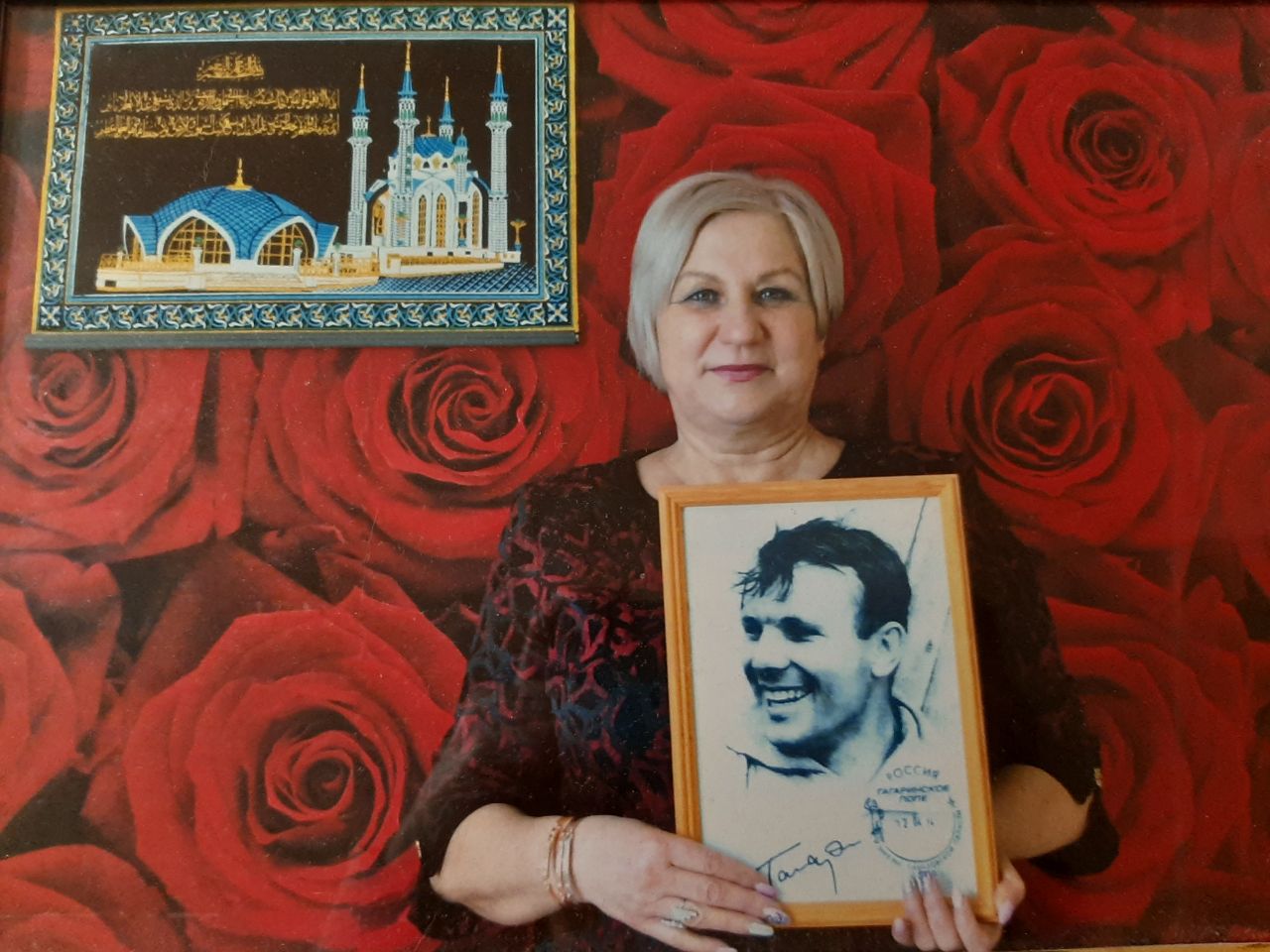 988682467451.0413